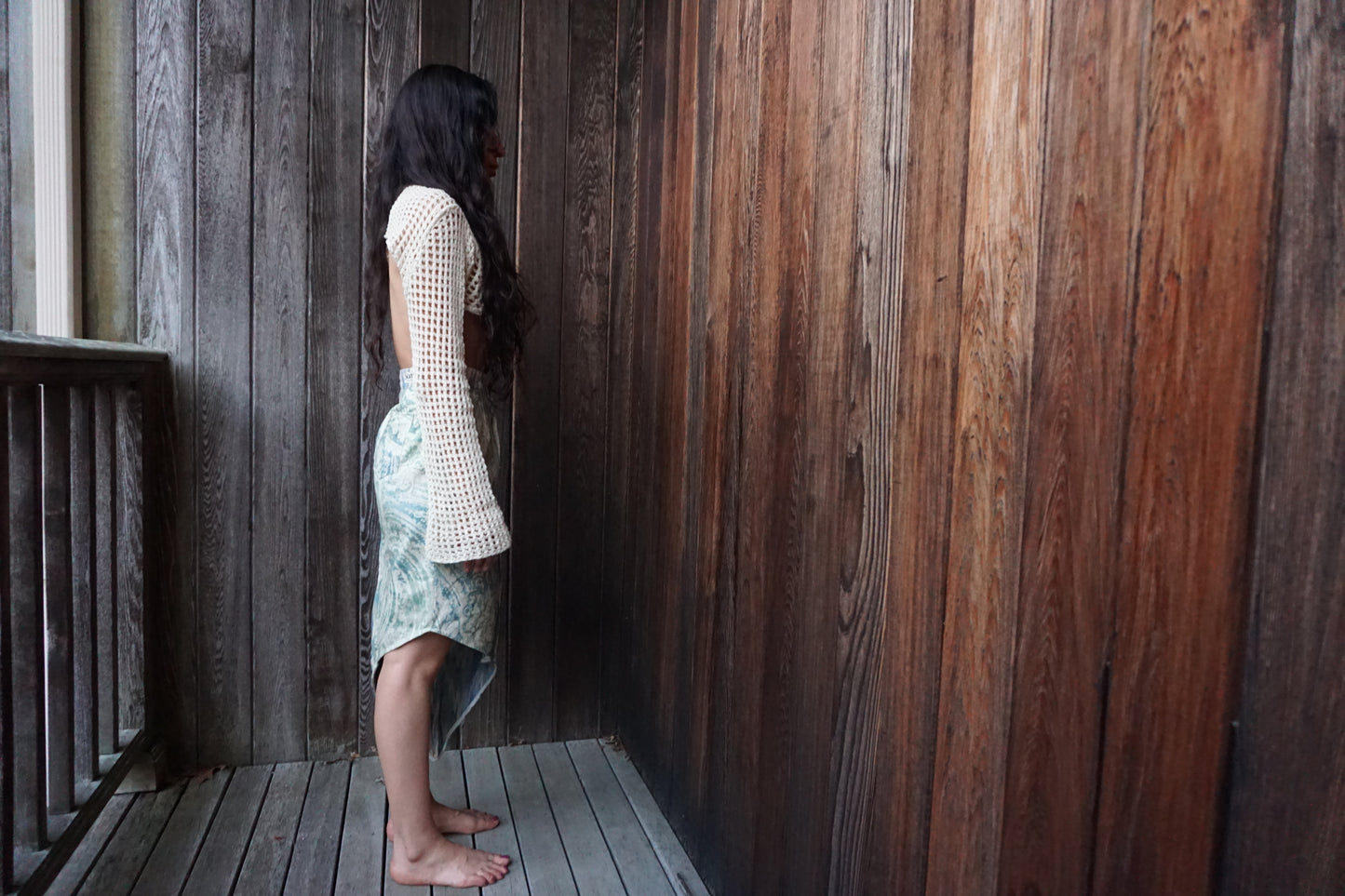 V Skirt