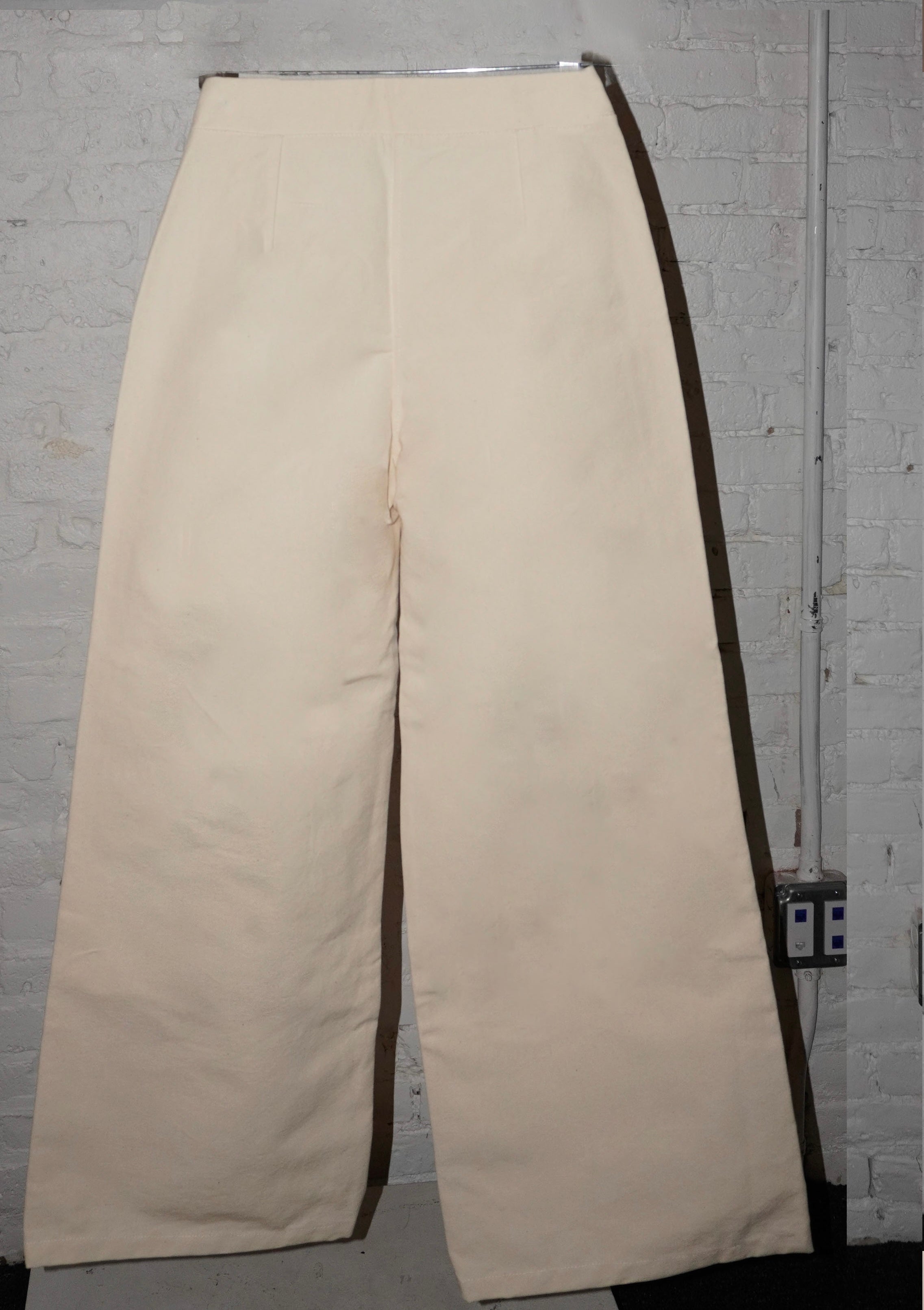 V Waist Jeans